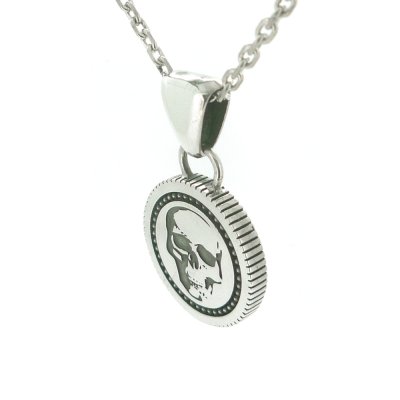 スカルとクロスのリバーシブルコイン「リバースコインペンダント」