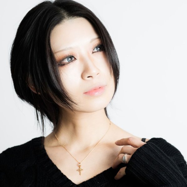 クロス ゴールドペンダント