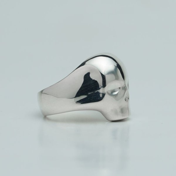 お洒落でシンプルなスカルリング|シルエットスカルスモールリング(シルバー)