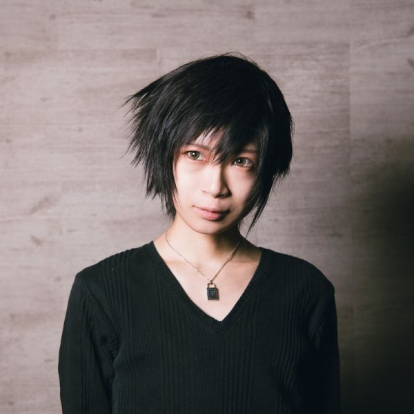 [南京錠]パドロックペンダント メンズ着用