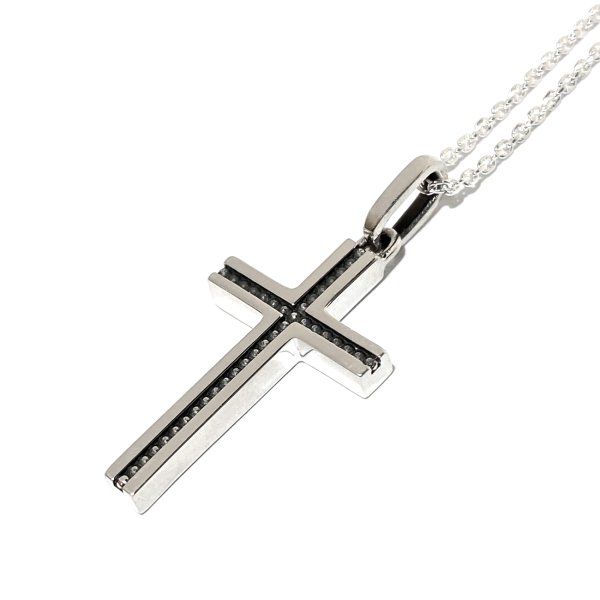 シンプルで小振りな定番クロスネックレス「バースクロス(シルバー)」