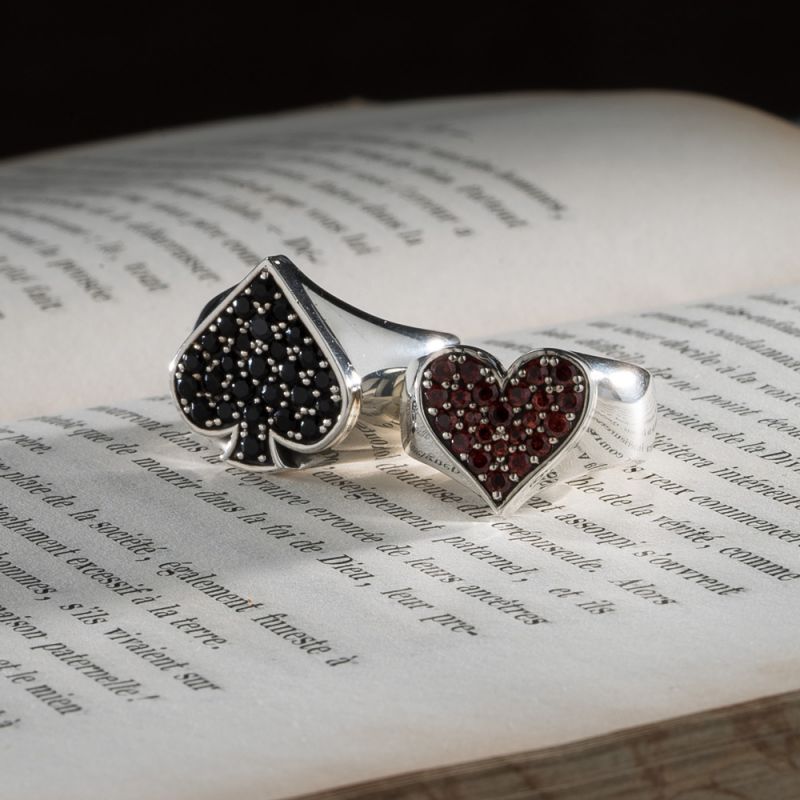 Ark silver spade ring